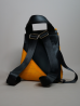 Sac à dos mini Orange & Noir – Élégance artisanale | The Mad Shop