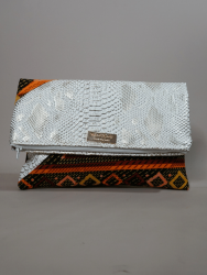 Pochette NoName Triangle | The Mad Shop