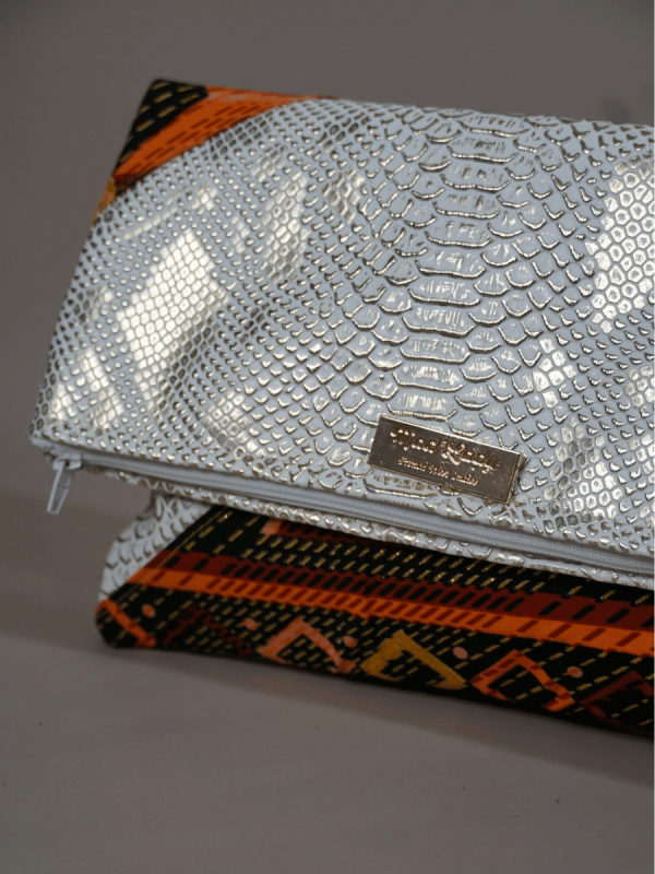 Pochette NoName Triangle | The Mad Shop