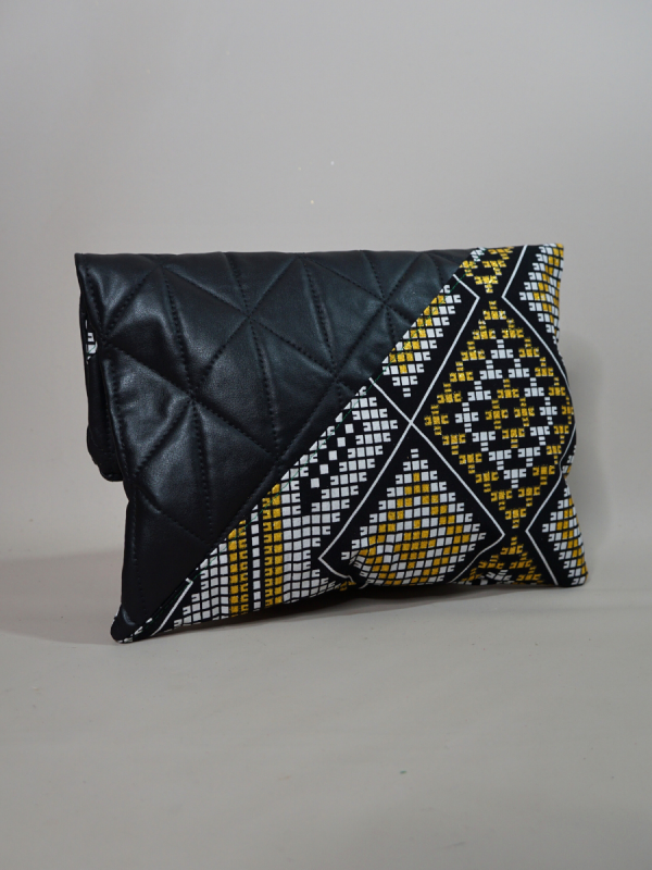 NoName Black Attitude| The Mad Shop