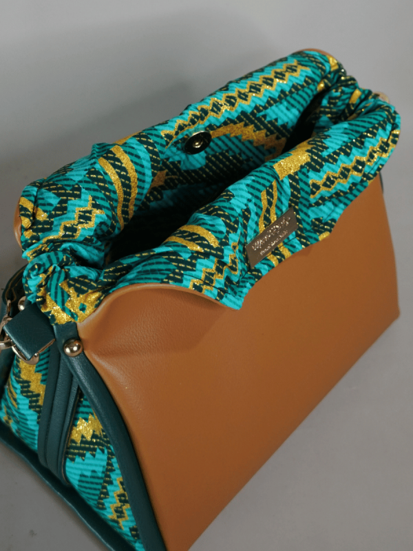 Menzel Black & Red | The Mad Shop